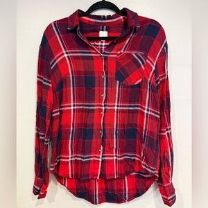 A New Day Plaid Flannel Red & Blue Long Sleeve Button-up Size Medium